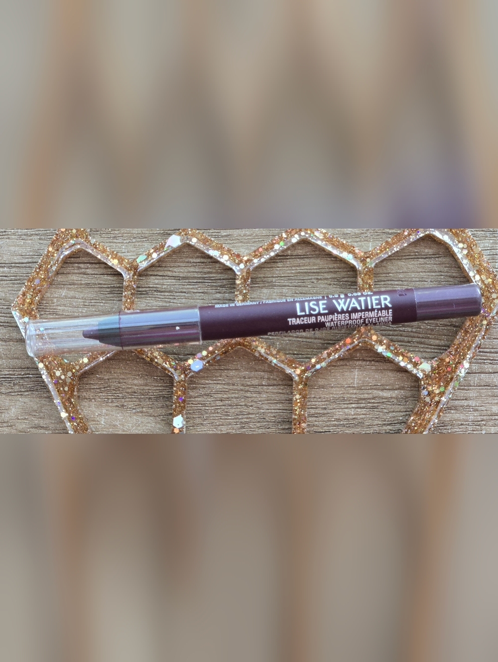 NEW | Lise Watier Waterproof Eyeliner – Shade: Acajou (0752153)